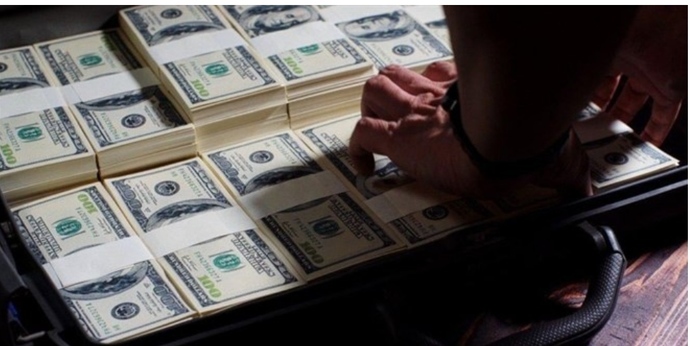 2022de Türkiyeye taşınan dolar milyoneri sayısı 300 oldu. Siz bu konuda ne düşünüyorsunuz?