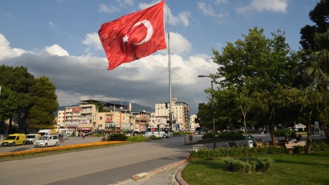 Türkiye'deki il sayısının 100'e çıkarılması gündemde! Sizce hangi ilçeler il olmayı hak ediyor?