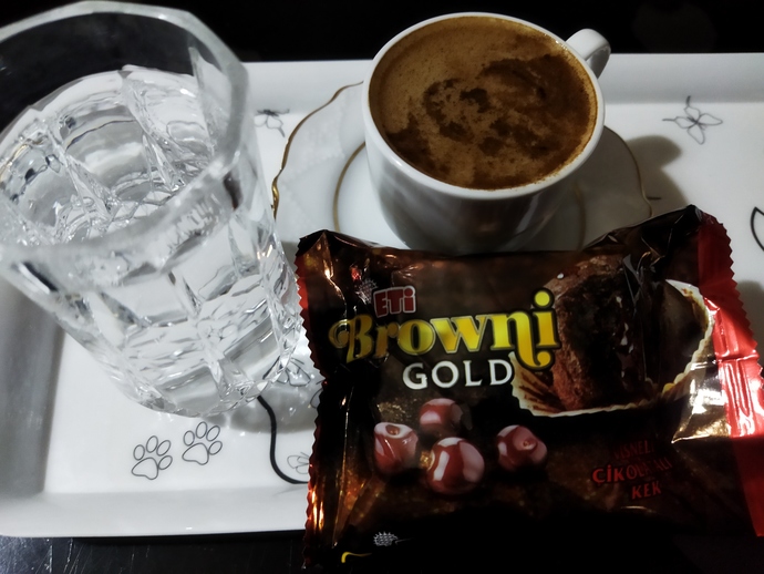 Kahvenizi içerken yanında ne yemeyi seversiniz?