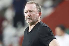 Sahada rakip ama ülke genelinde tatlı rekabet olsa dahi Fenerbahçenin hocası kim olmalı?