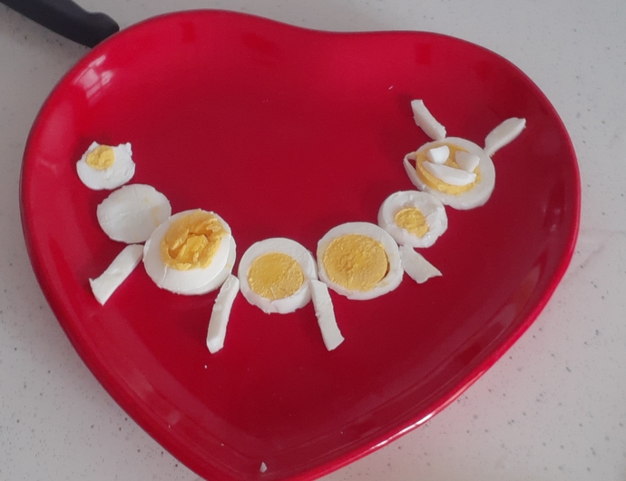Tırtıl yumurtası ❤