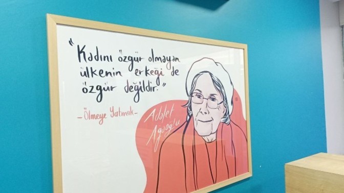 Kadını özgür olmayan ülkenin erkeği özgür müdür sizce 🥲😀?