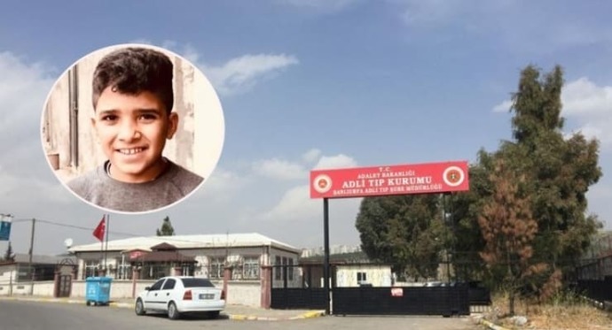 Şanlıurfada 12 yaşındaki bir çocuk bir medresenin bitişiğinde bulunan ahırda asılı halde bulundu. Siz ne düşünüyorsunuz?