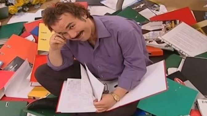 Pazar günü izni olmayan yerde çalışılır mı sizce?