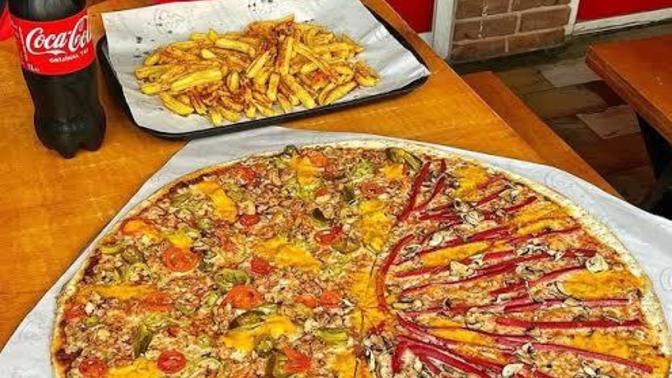 Bu pizzayı birlikte 30 dakika içinde bitirecek arkadaşını etiketler misin?