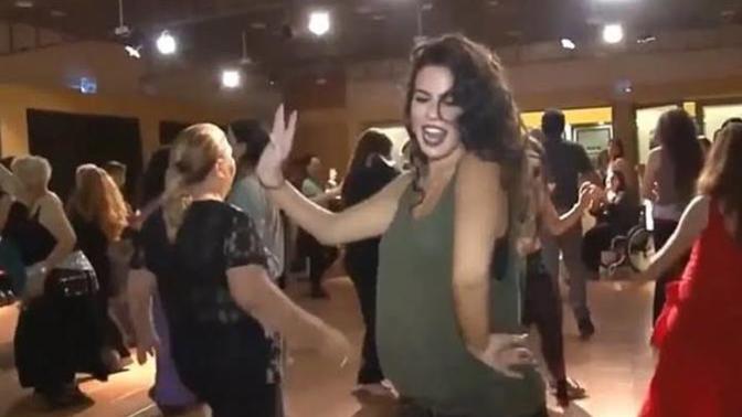 Düğünlerde oynar mısınız 💃 ?