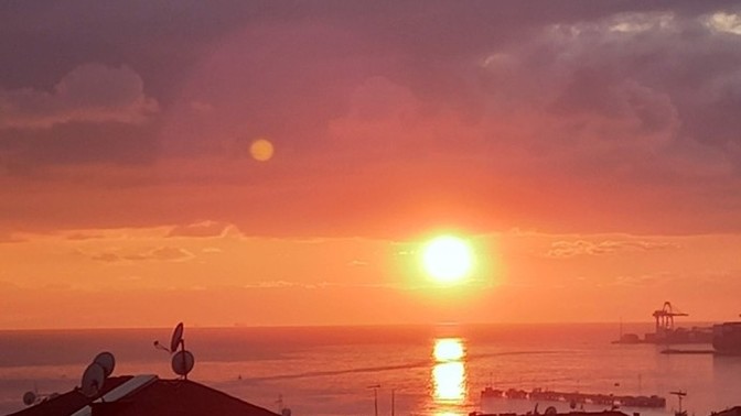Fotoğraflardan hangisi sizde hangi şarkıyı çağrıştırıyor?