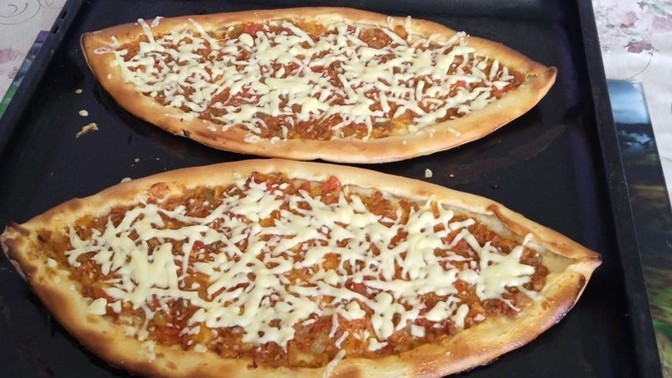 Kıymalı pide yaptım nasıl olmuş?