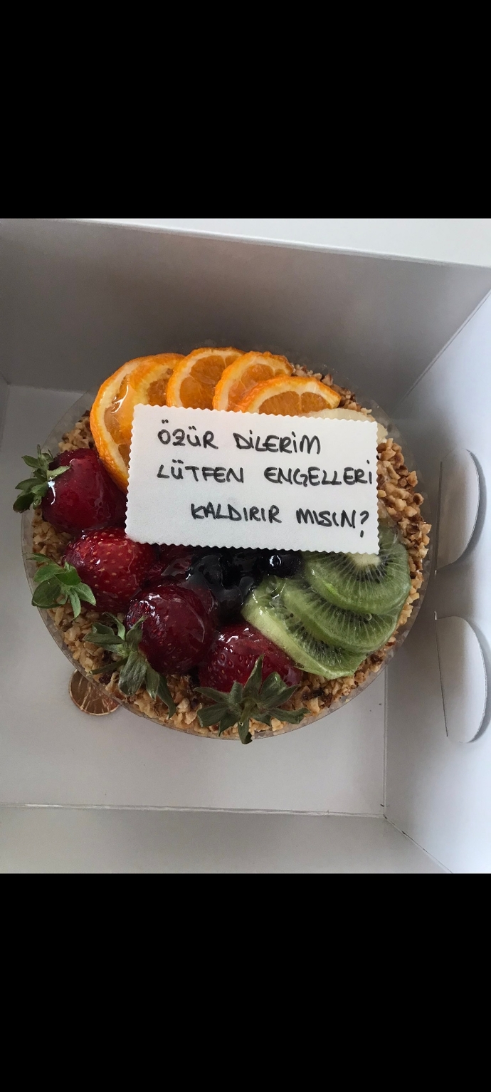 Engellediğiniz birinin engelini kaldırmışlığınız var mı?