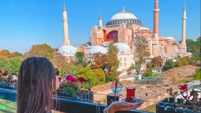 İstanbul'da bir haftalık tatil planında nerelere gidilebilir, ne yenir?