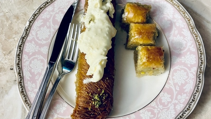 Burma kadayıf tatlısı sever misin?