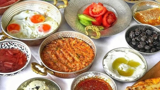 Her gün mutlaka kahvaltı yapar mısınız?
