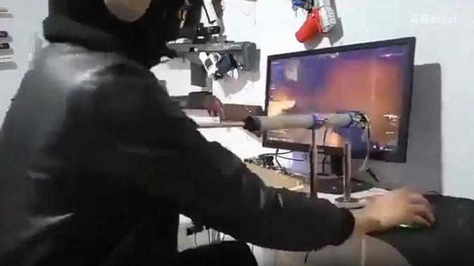 Bir oyuncu silah tepmesine çözüm için setup kurdu. Sence bu dahilik mi işsizlik mi?