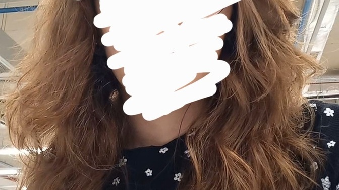 Doğuştan bu saç rengine sahip kişi kızıl diye mi nitelendirilir?
