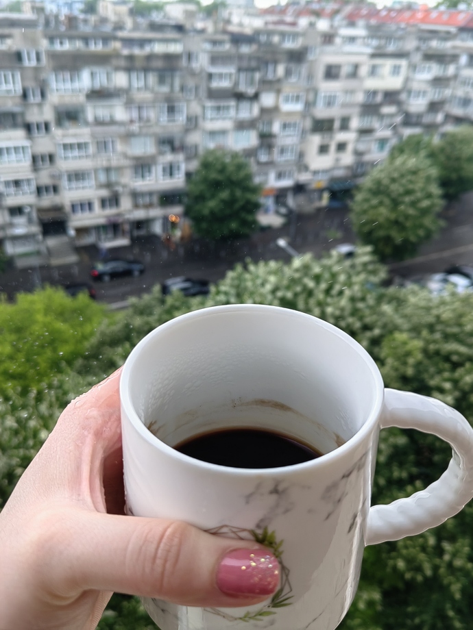 Bügün zaman durmuş gibi değil mi ha🙄?