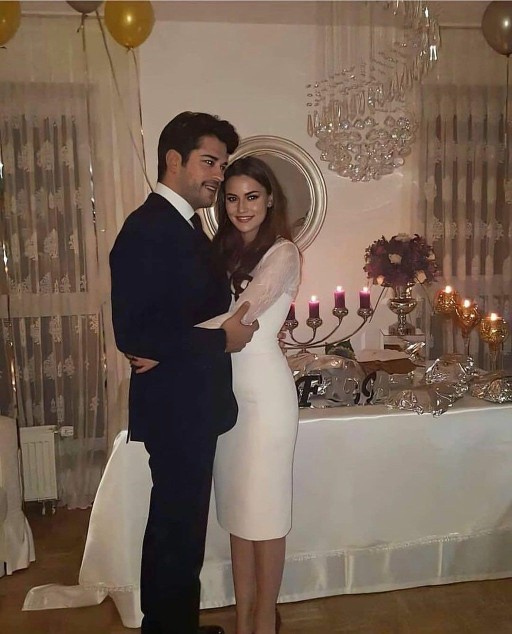 Sizin güzellik algınıza göre: Meryem Uzerli mi daha güzel, Fahriye Evcen mi?
