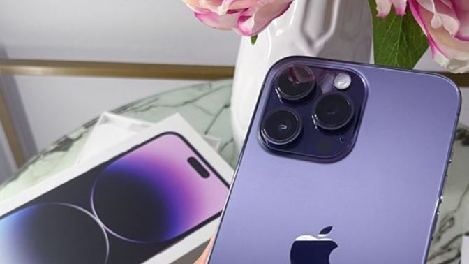 14 Pro Max telefon aldım zengin sayılır mıyım?