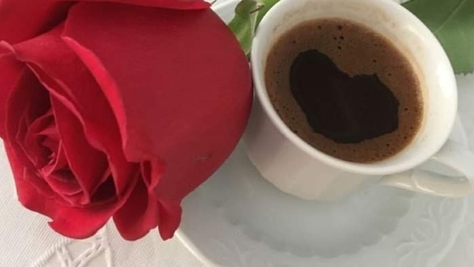 Benimle kim kahve içmek ister?
