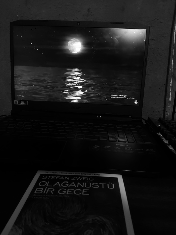 Mutlaka okunması gereken kitap önerir misiniz?