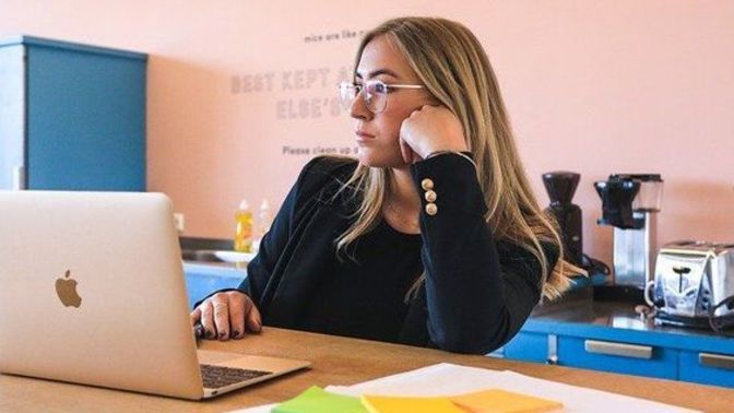 Üniversite okumadan hangi mesleği kalıcı olarak edinebilirim?