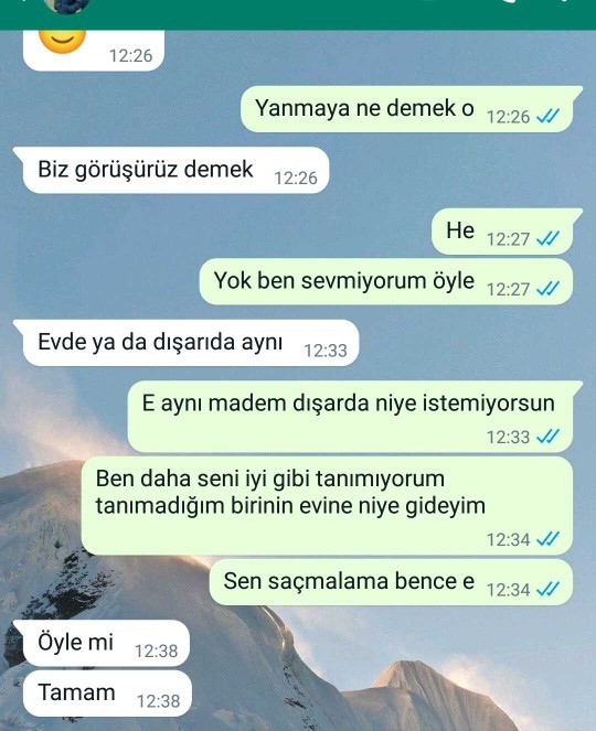 Erkeklerde artık utanma kalmamış sanki komşudan tuz istiyorlar sizce?