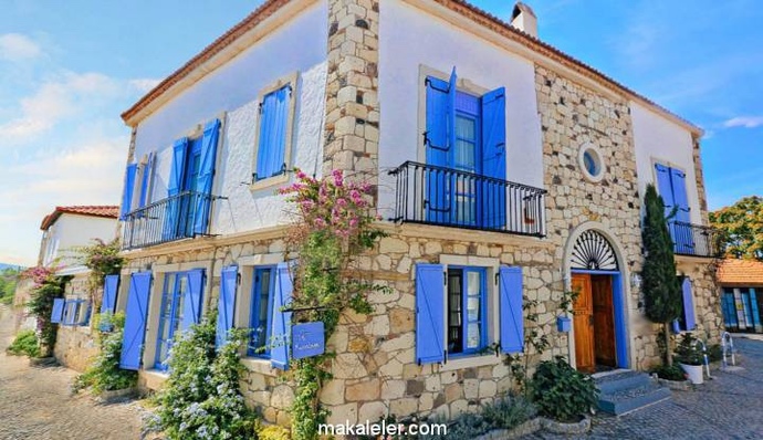 Hepimizin şuan güzel bir tatile ihtiyacımız var. Sizin favori tatil yeriniz neresidir?