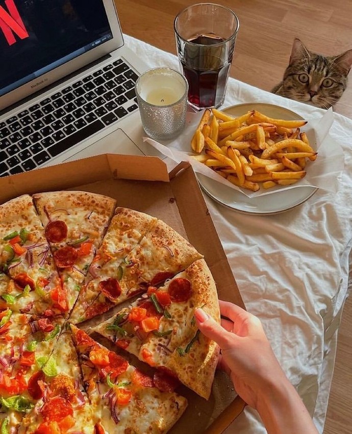 Pizzanın yanına en çok hangi içecek yakışıyor?