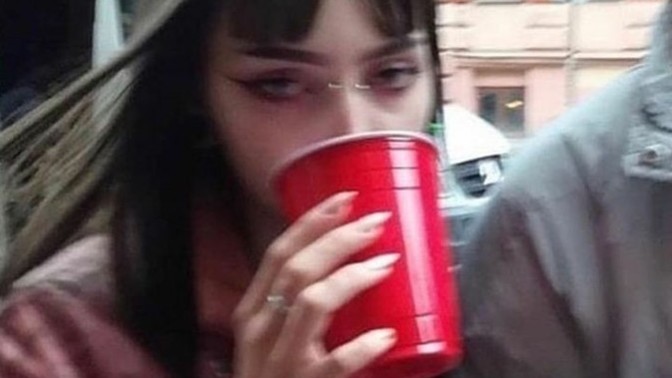 İlgi hastası tipler sizce de itici değil mi?