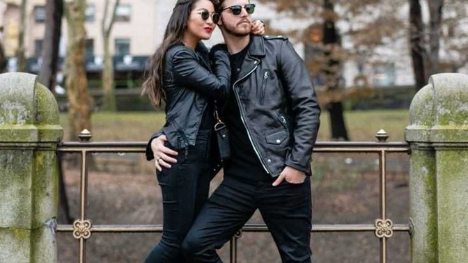 Sevmeyi sevmek mi, sadece "onu" , "o olduğu için" sevmek mi aşkı daha doğru tanımlıyor?