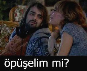 Tanımadığın ama beğendiğin biri öpüşelim mi dese ne tepki verirsin 💋?