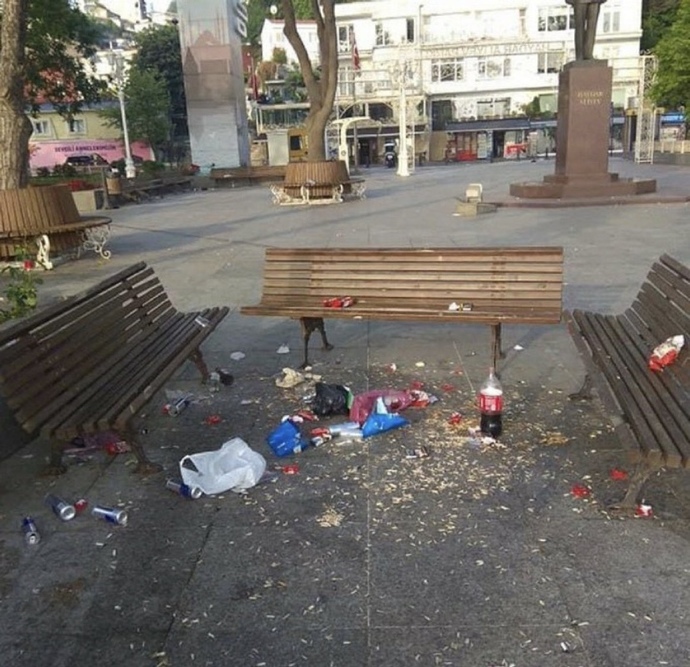 Sizce buradan en son hangi canlı ( yaratık ) geçti?