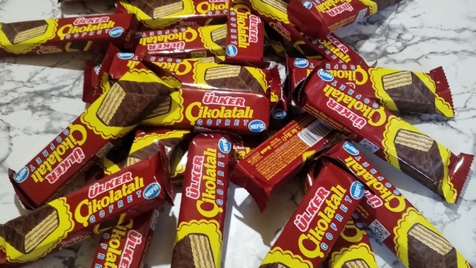 Peki aranızda Ülker çikolatalı gofret sevmeyen var mı?