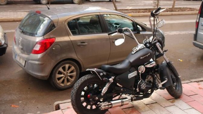Üst seviye bir motor mu tercih edersiniz yoksa orta seviye bir araba mı?