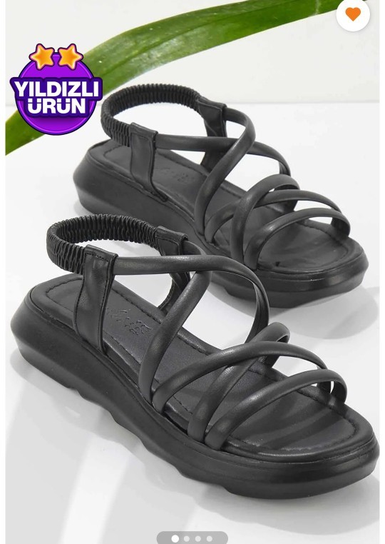 Sizce bu sandaletlerden hangisi güzel?