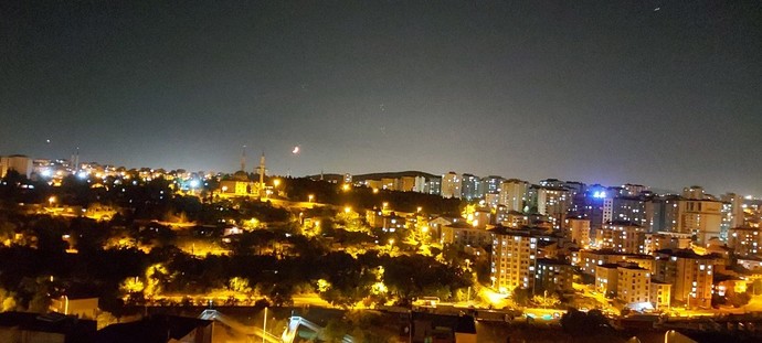 Cumartesi geceniz nasıl geçiyor, neler yapıyorsunuz?