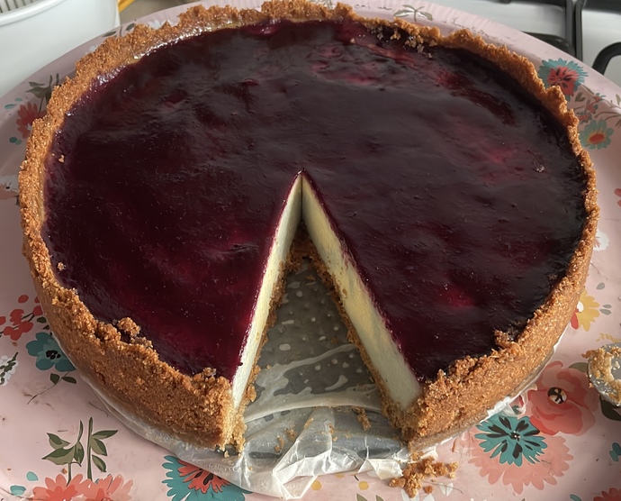 Cheesecake yaptım, sever misiniz?
