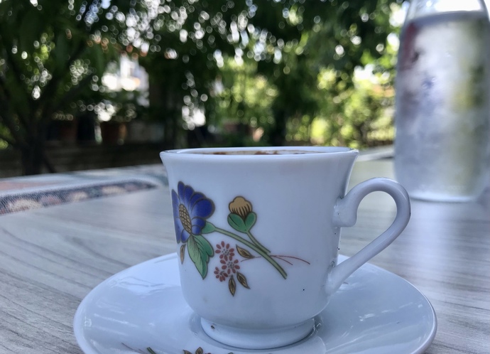 Kahve yanında sevdiğin atıştırmalık nedir?
