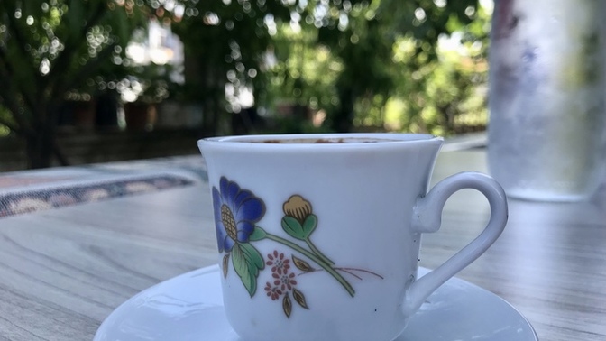 Kahve yanında sevdiğin atıştırmalık nedir?