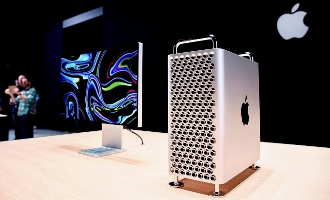 Apple M2 Ultra İşlemci Zirveden El Sallıyor.