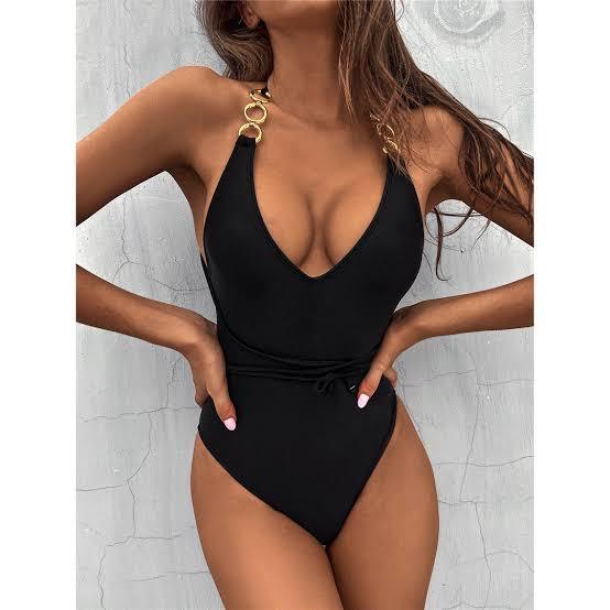 Hangi bikini/mayo daha güzel?