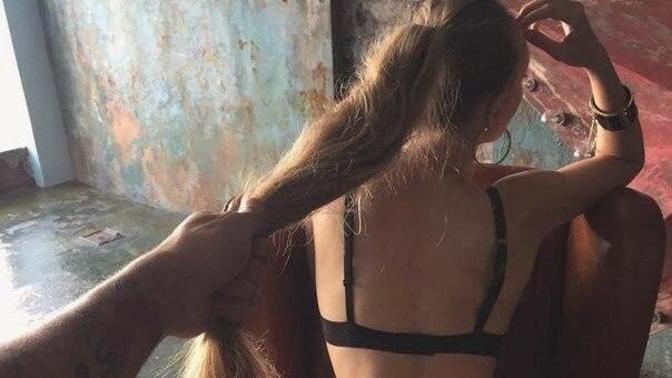 Kadınlar gündüz okşanan saçının, gece çekilmesinden rahatsız olur mu?