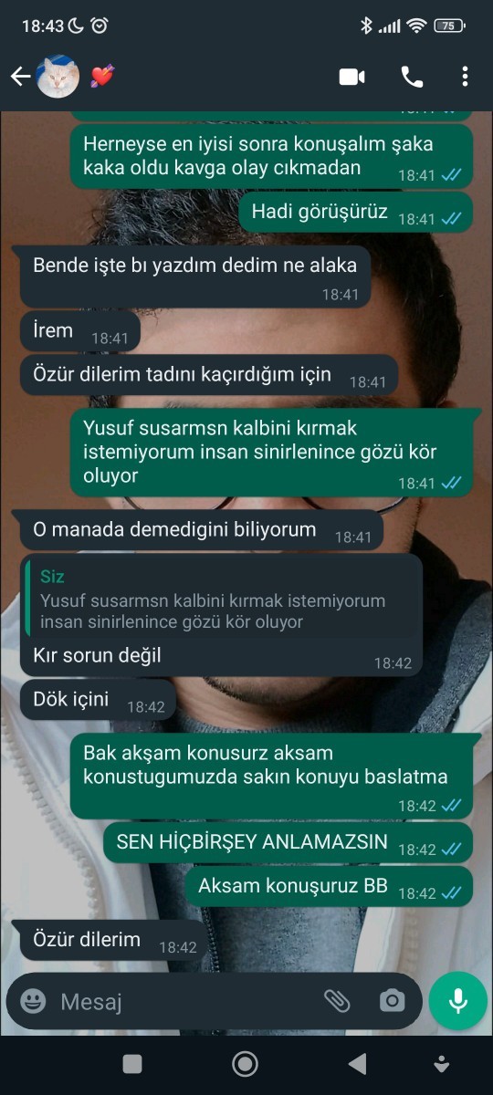 Sevgilimle kavga ettik kavga da denilemez aksam unuturz gülüşürüz ama yinede hayırlı olsun alayım?