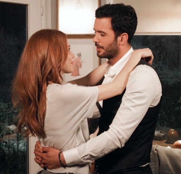 Bir ara bayılıyordum.. elçin sangu çok iyi geliyor.