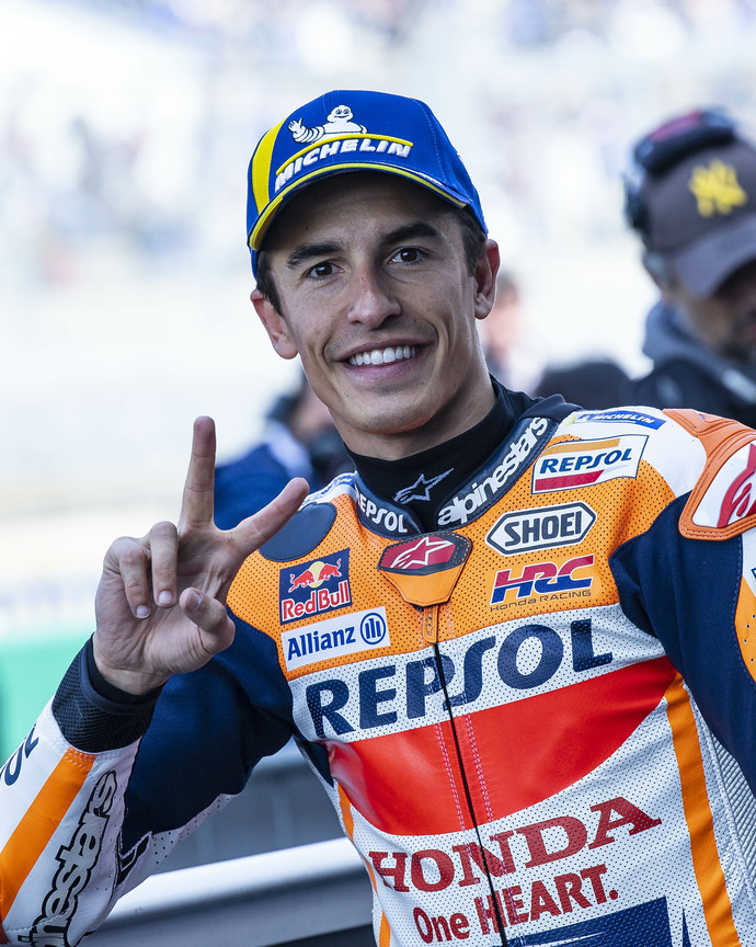 Sizce Marc Marquez mi yoksa Valentino Rossi mi?