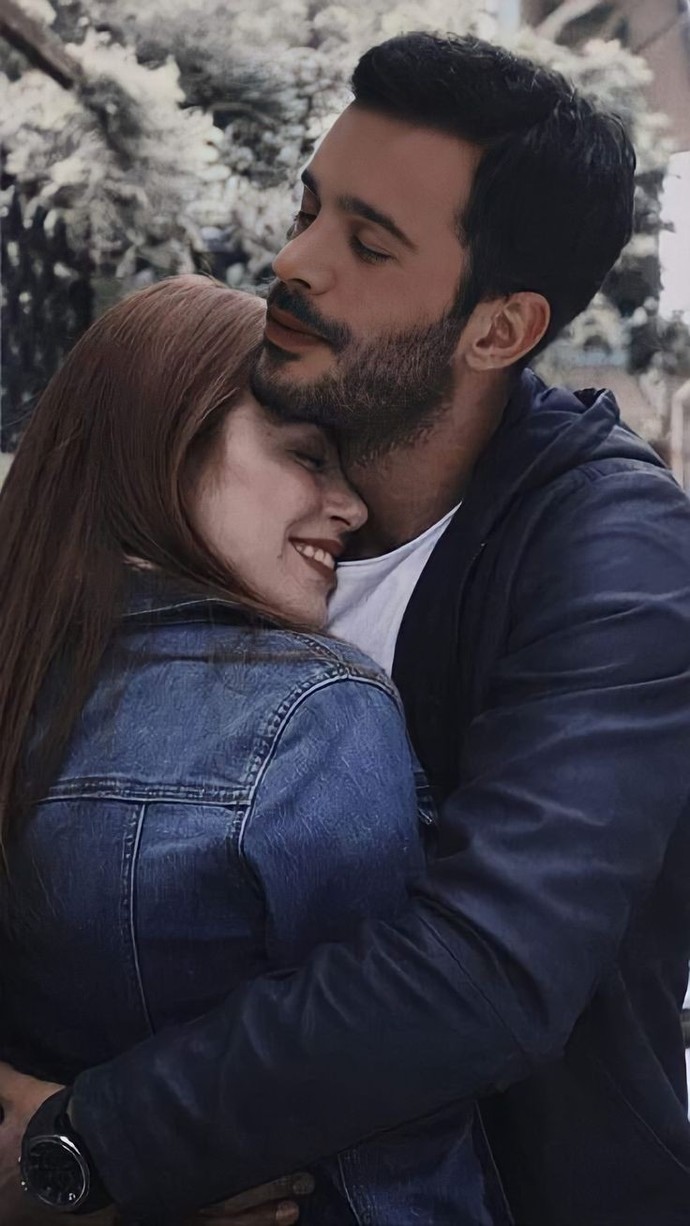 Bayram ziyaretinde eski sevgilinizi görseniz ne yaparsınız?