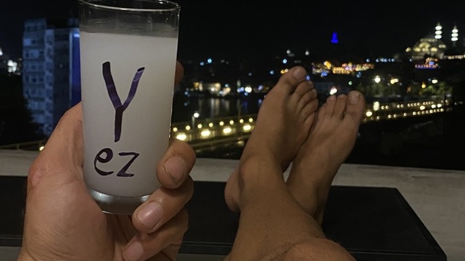 Şu an ne olsa fena olmazdı?