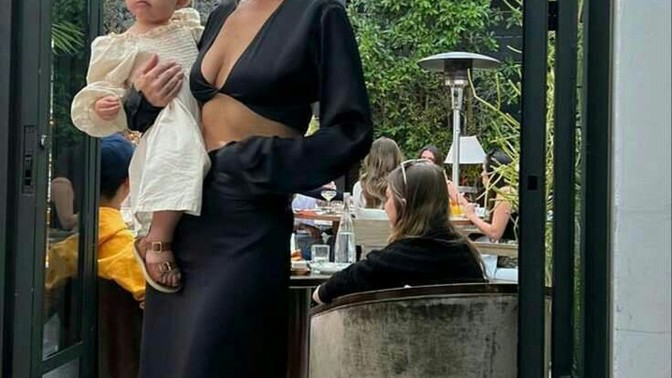 Kaç cocugunuz olucak soyliyim mi?