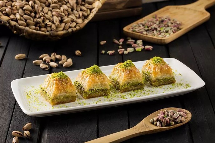 Ev baklavası mı, hazır baklava mı?