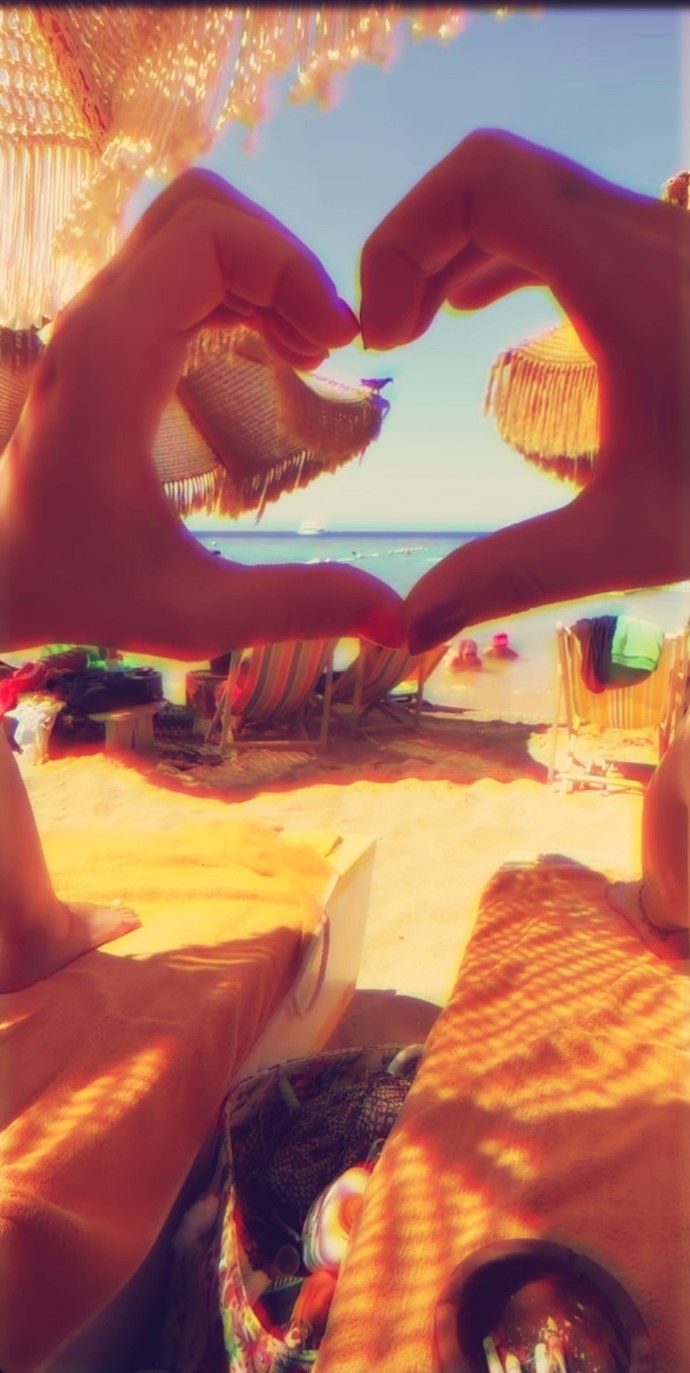 Tek başına mı, kalabalık tatil mi☀️?