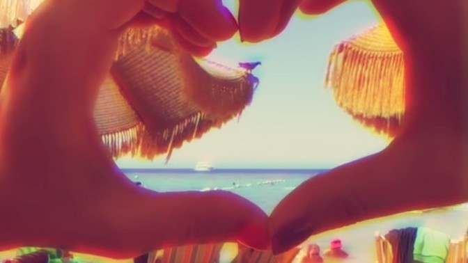 Tek başına mı, kalabalık tatil mi☀️?
